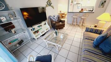 Smart TV, ping pong, books, offices