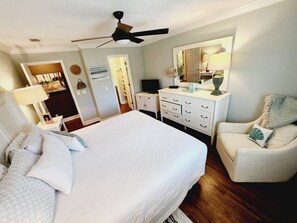 2 عدّة غرف نوم ومكواة/لوح كي وواي فاي وملاءات أسرّة