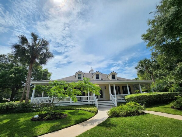 Exterior - S3, comfy, close to pickleball (St. Simons Island)