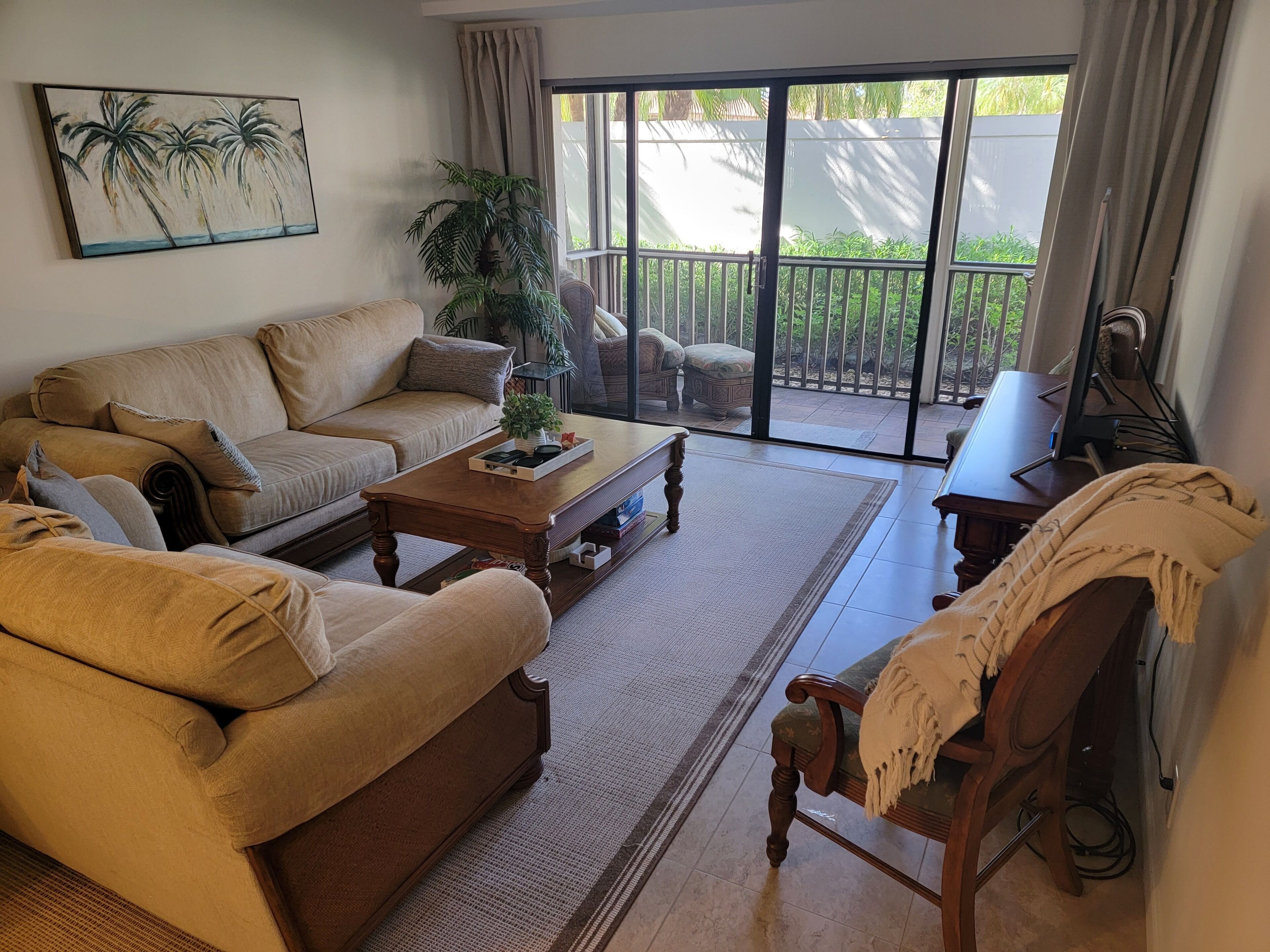  High end completely Renovated 2 bedroom, 2 bath condo in PGA National Resort 