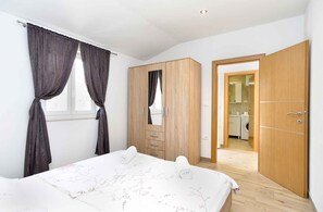 2 bedrooms, WiFi - Holiday home with garden and barbecue (Galižana)