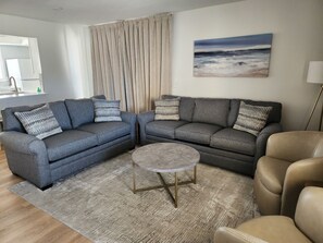 TV - Sandpiper Cove Unit 1146 (Destin)