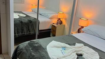 Ropa de cama de alta calidad, wifi gratis y ropa de cama