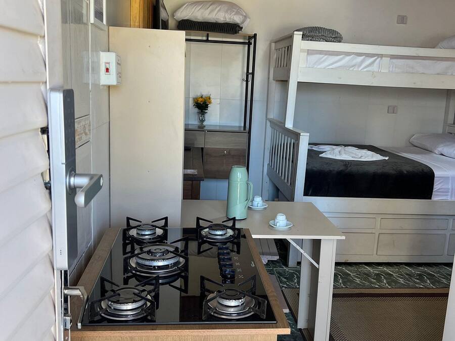 Suite | Premium bedding, free WiFi, bed sheets