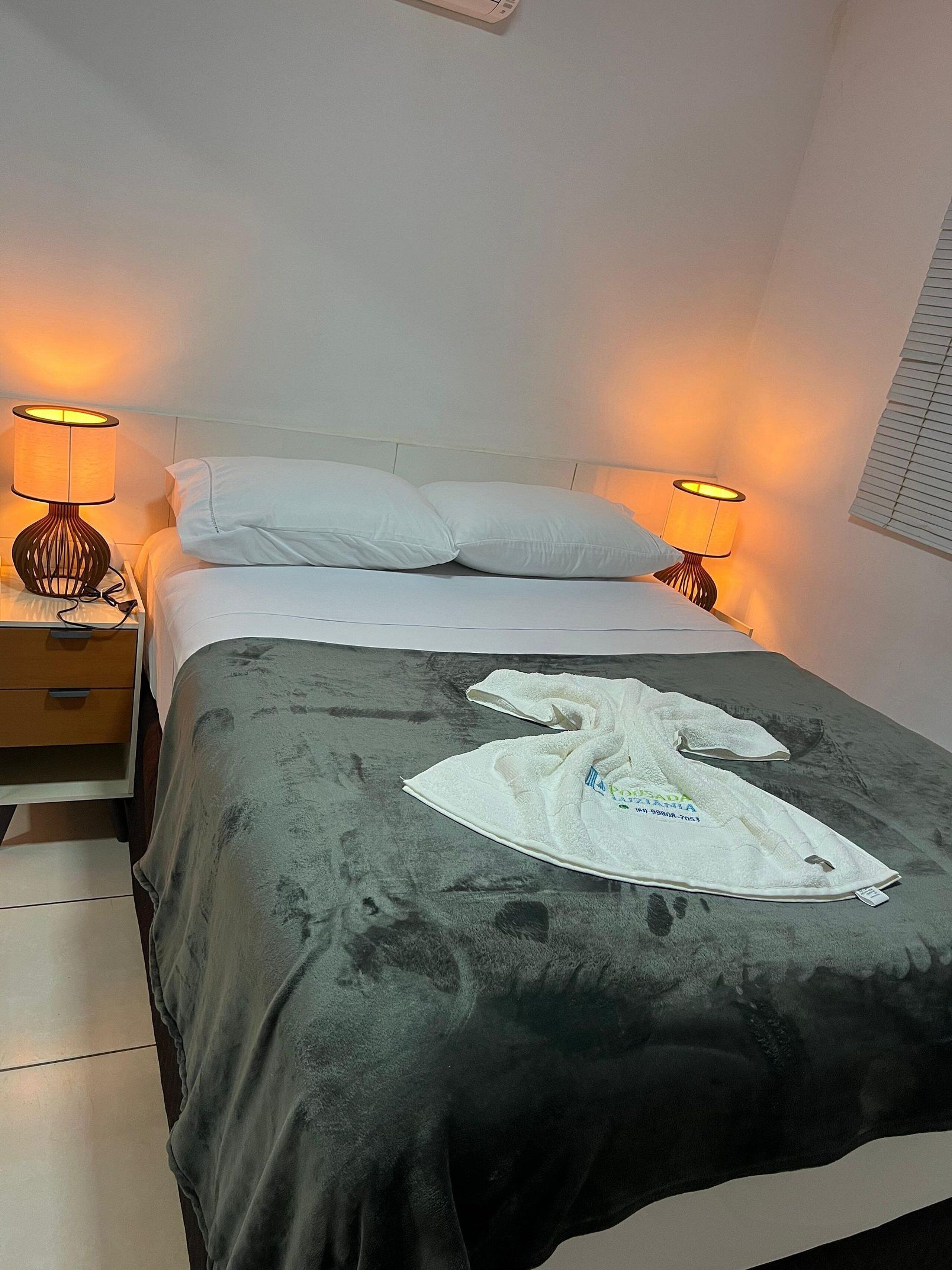 Suite | Premium bedding, free WiFi, bed sheets