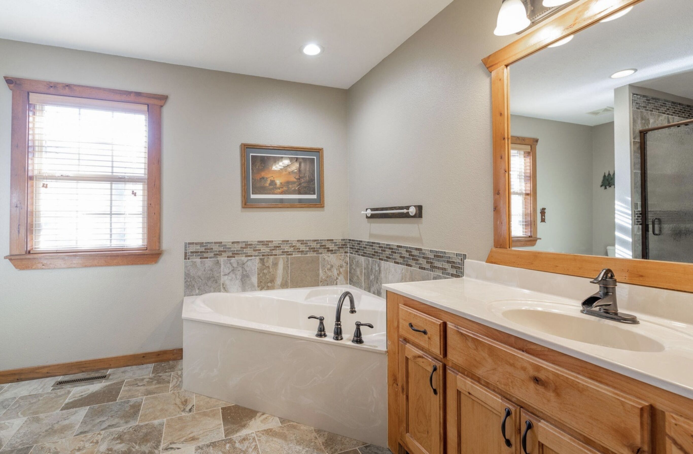 "almost Heaven" 2-br Forest View Cabin #051