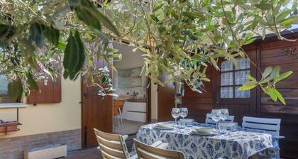 GuestHost - La Sammartina Garden Apartment x6