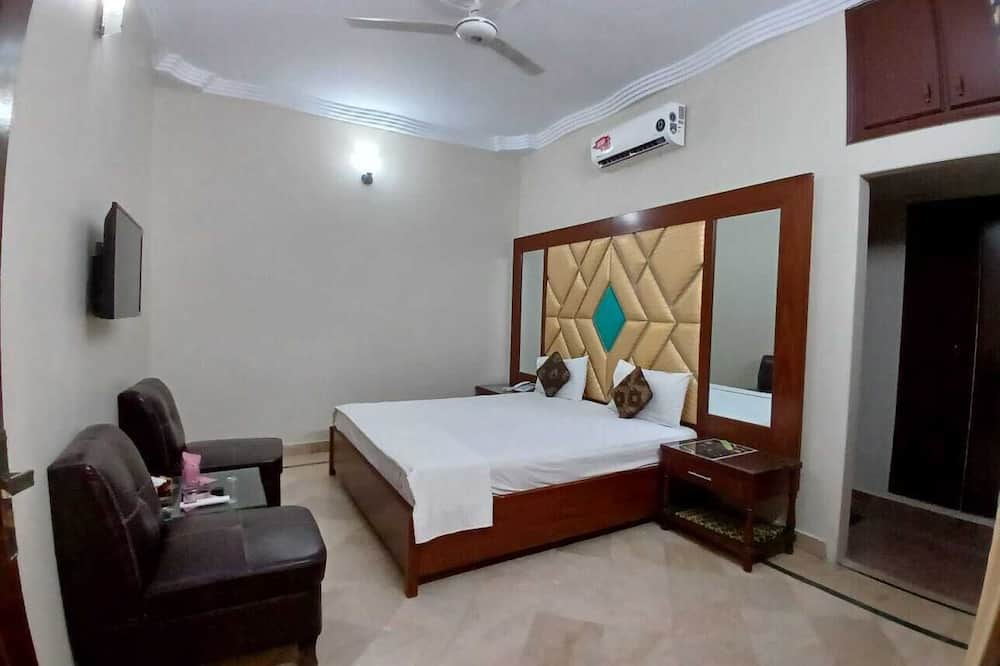 Subhan Palace Guest House Karachi