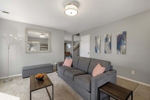 Televisie en een open haard