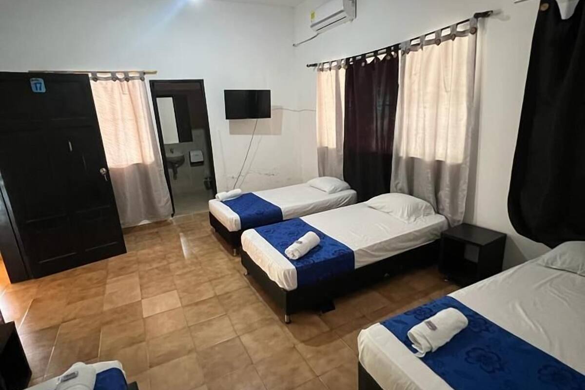 Chambre Familiale | Wi-Fi gratuit