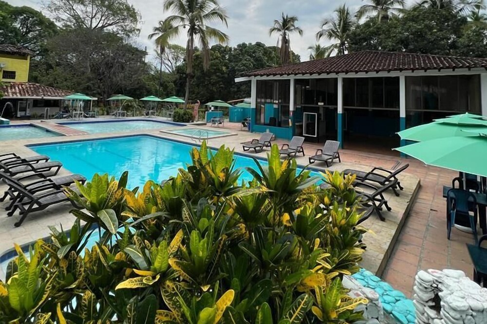 HOTEL SANTA FE CAMPESTRE