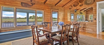 Creek House - Waterfront Oasis on Holden's Creek