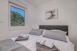 Room - Holiday apartment on the ground floor (Njivice)