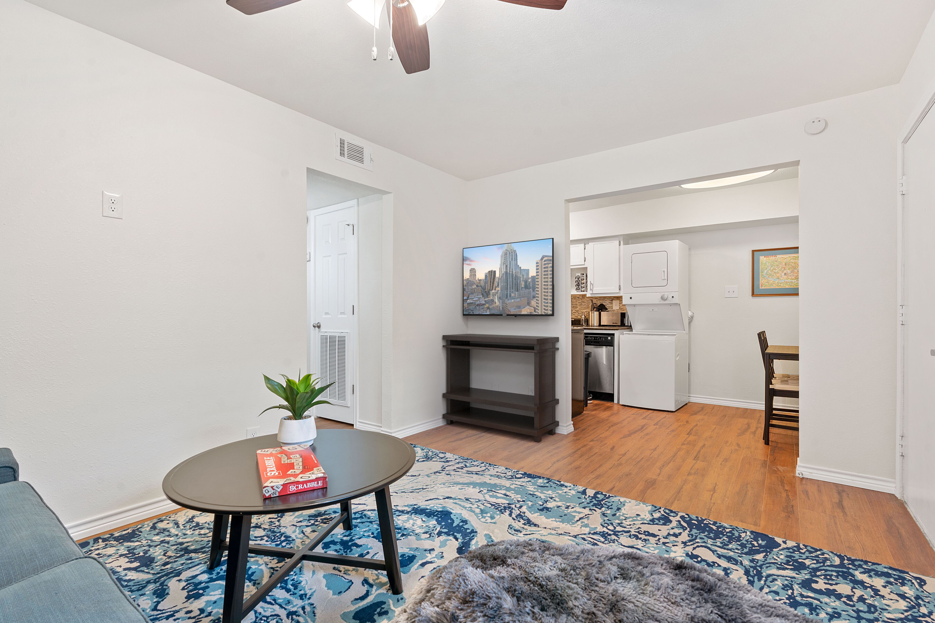 Experience the Best of East Austin: Your Private Retreat Awaits!