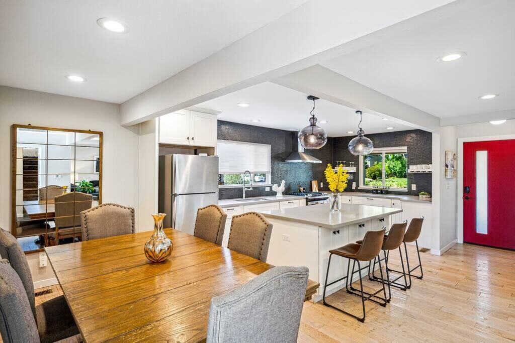 Modern Napa 3BD Wine Country Escape w/ Pool & Spa