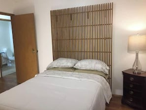 4 bedrooms, in-room safe, iron/ironing board, free WiFi