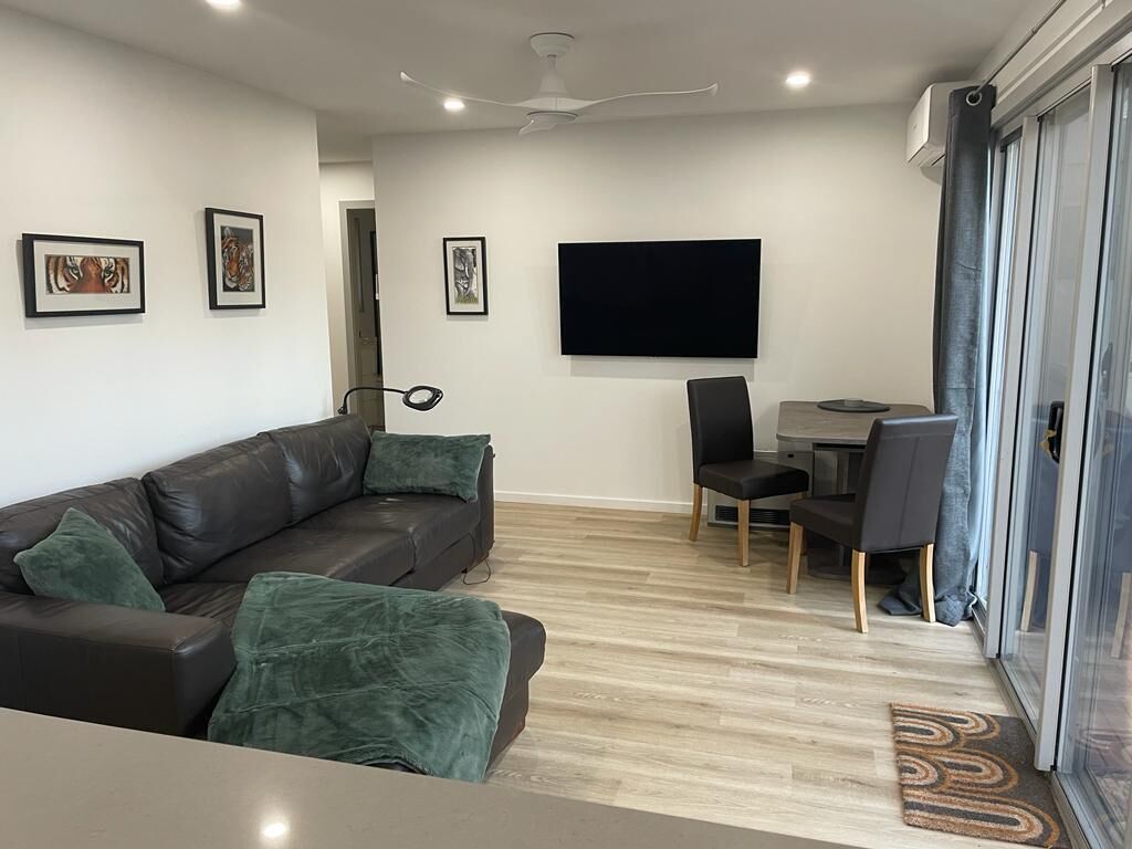 Charlie-vile Romantic spa Escape