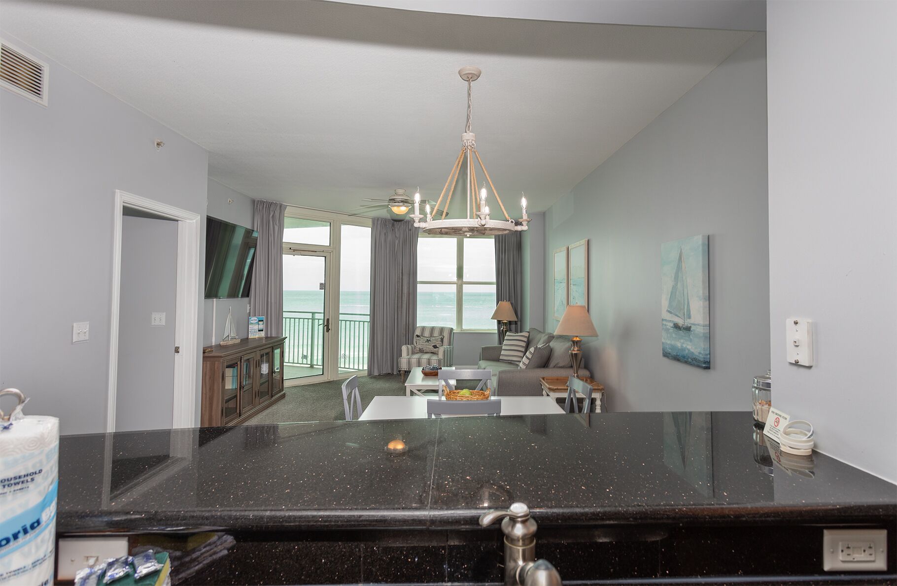 Aqua Resort Unit 310 - Newly Decorated 3/25 with amazing views! 3rd floor!
