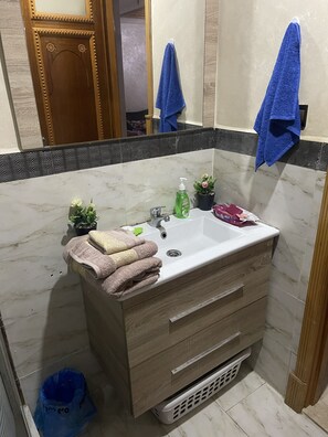 Håndklær, såpe og sjampo