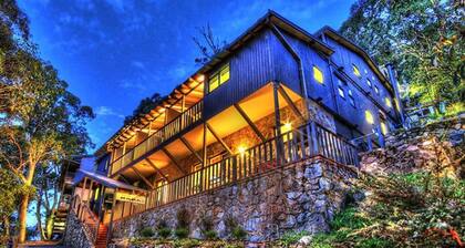 Karas 6 Thredbo Village