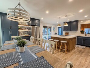 Dining - Aloha Acre - Secluded 4 BR home with Entry Ramp, on large double lot, close to beach (Southern Shores)