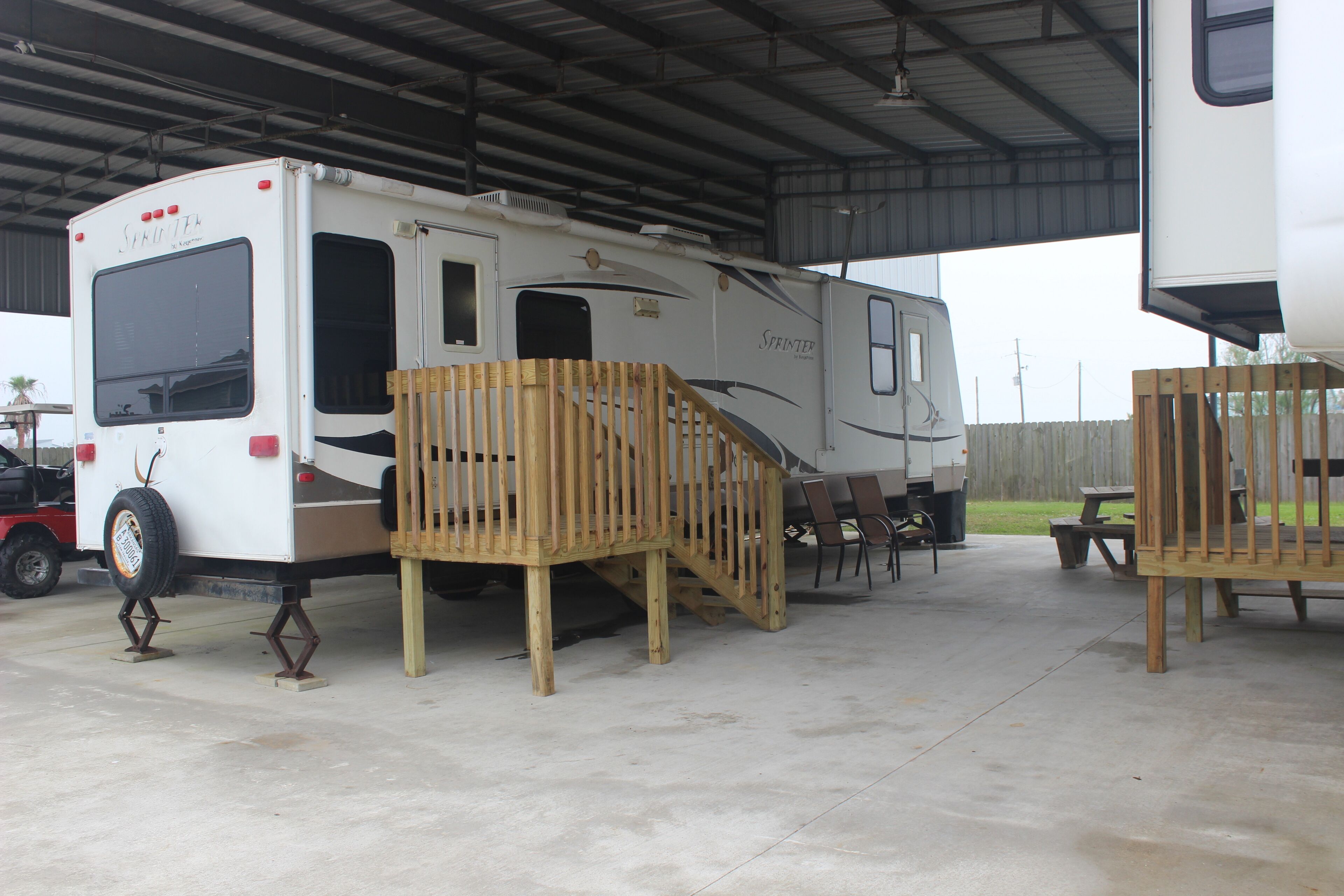 RV camping close to beach.  125.00 per night. 2 Night minimum.
