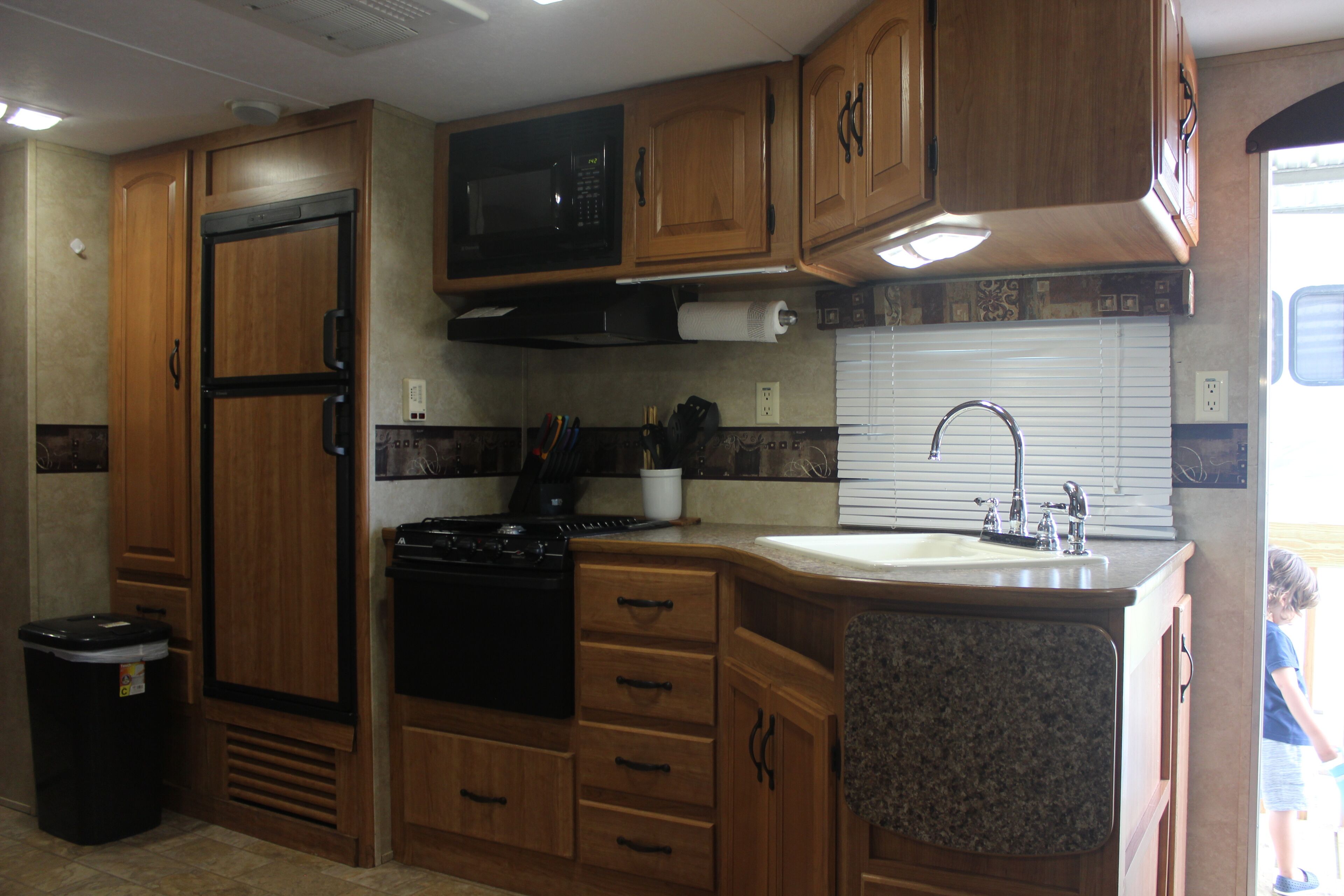 RV camping close to beach.  125.00 per night. 2 Night minimum.