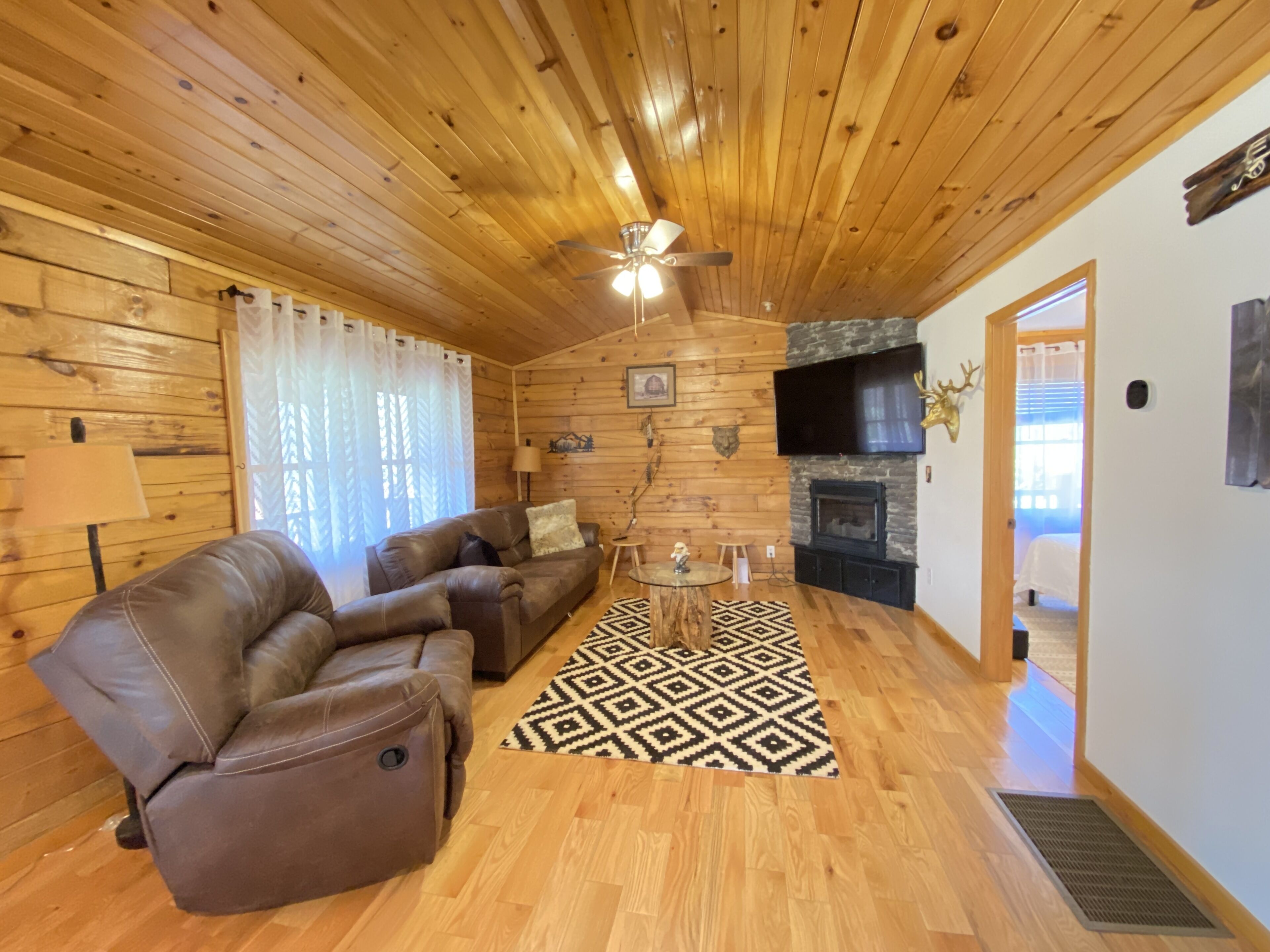 Cozy&Private Cabin - Little Bear Paw Retreat