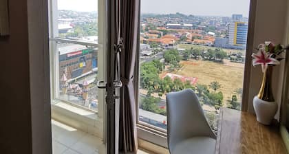Warhol Residences Simpang Lima