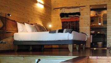 Suite estàndard | 1 dormitori, caixa forta a l'habitació i cortines opaques