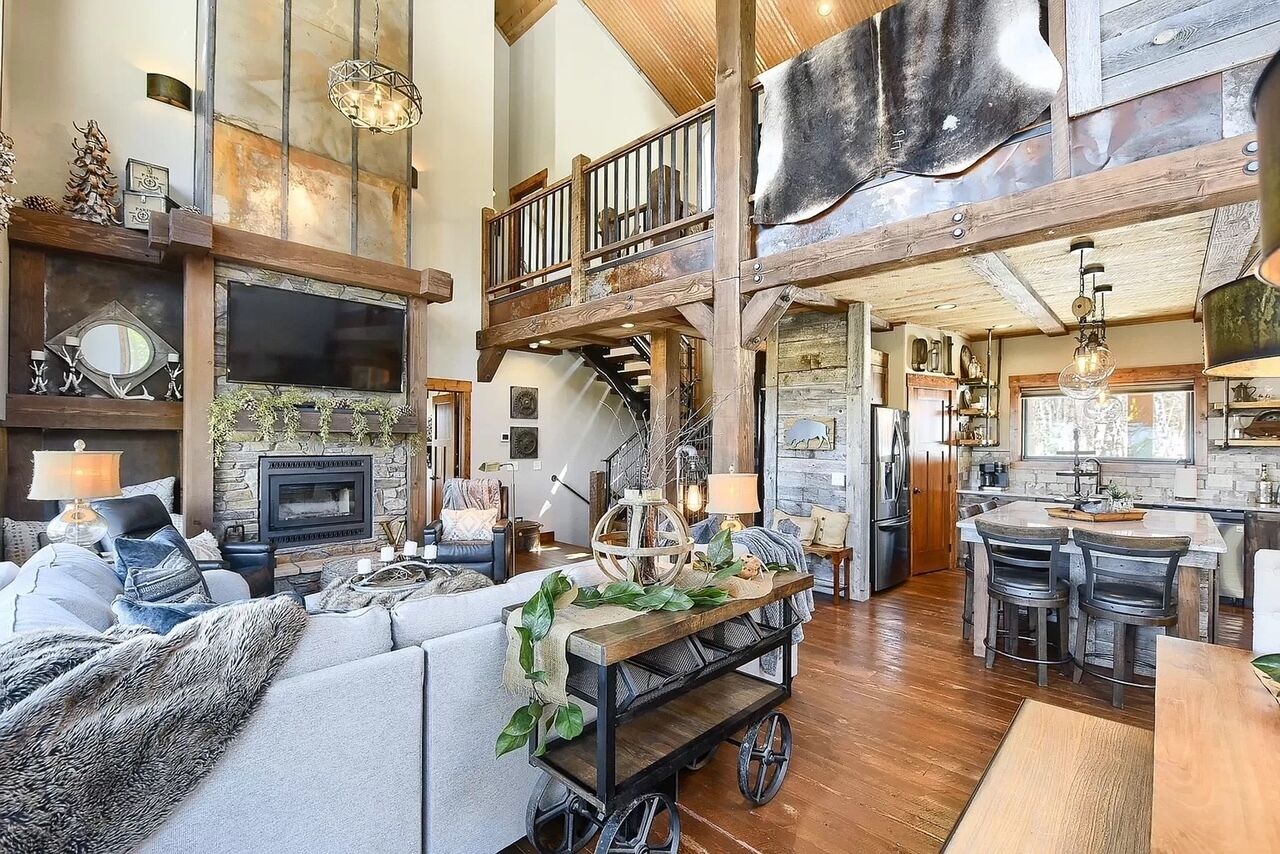 Exquisite Deadwood Home on 5+ Acres with views that will take your breath away!