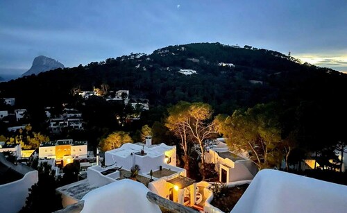 Vaixell, wonderful sunsets , private terraces