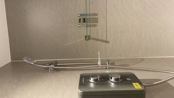 Hand-held showerhead