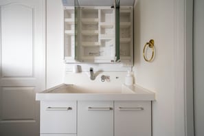Laundry room - THE GARNET HIGASHIKAWA (Higashikawa)