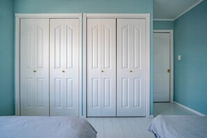 3 bedrooms, desk, free WiFi, bed sheets - THE GARNET HIGASHIKAWA (Higashikawa)