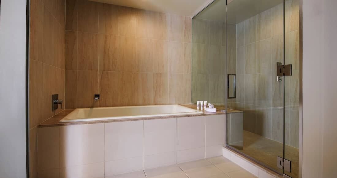 1-Bedroom Suite at a 4⭐️ Hotel