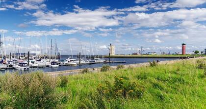 NR 8 left - An der "Alten Liebe" beautiful vacation apartment for 4 persons in the