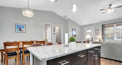 Perfect Getaway Home, Close to Rainbow Springs!