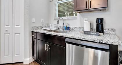 Perfect Getaway Home, Close to Rainbow Springs!
