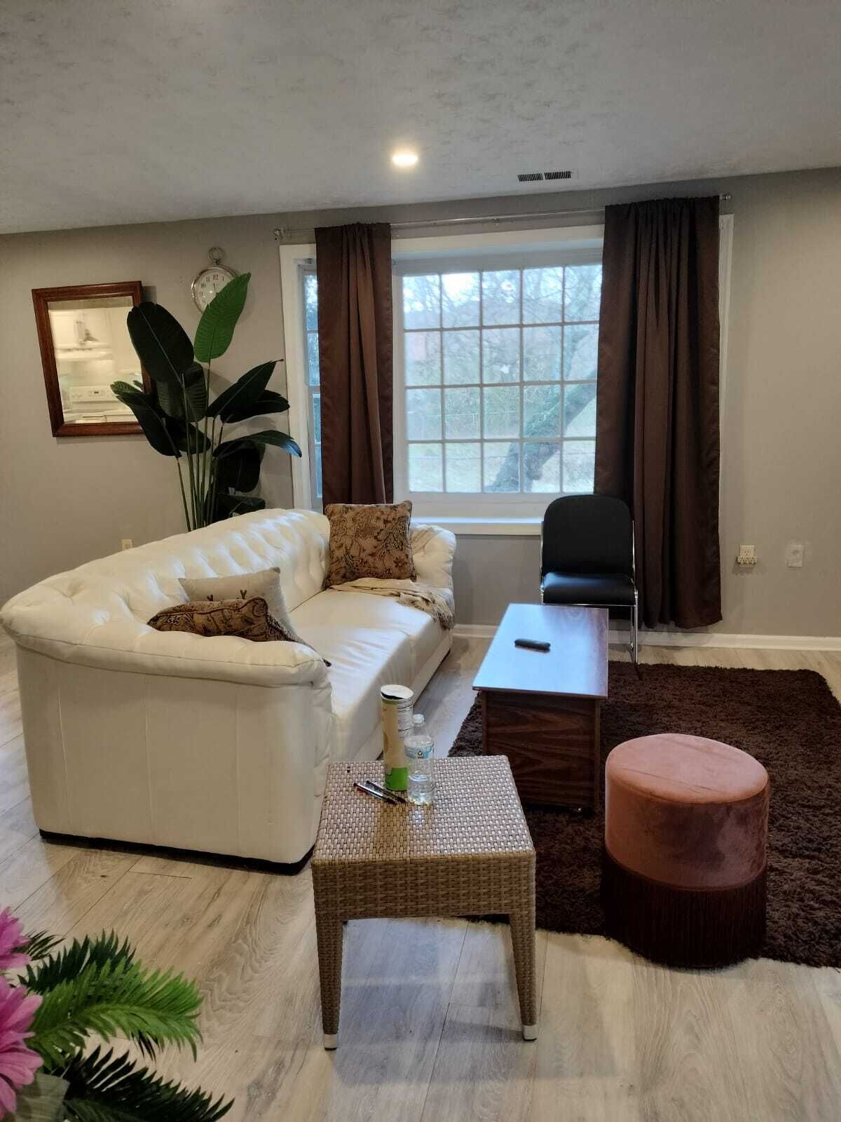 Cozy Beautiful Luxury Townhouse