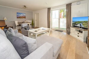 Unclassified image, 2 of 21, button - Stadtresidenz App. 4 - Ebenerdige, Moderne Stadtwohnung- Kurze Wege zum Strand, mit Eigener (Sylt)