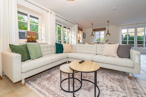 Imagen sin descripción, 4 de 34, botón