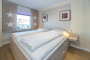 1 habitación, wifi y ropa de cama