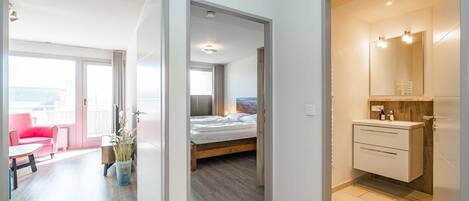 1 habitación, wifi y ropa de cama