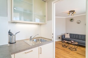 صورة غير مصنفة، 2 من 13، زرّ