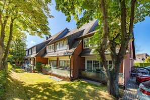 Uklassifisert bilde, 3 av 16, knapp