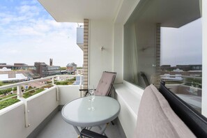Property grounds - Seestern - Maritime Wohnung mit Meerblick und Balkon (Sylt)