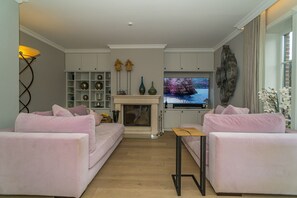 TV, aparelho de som