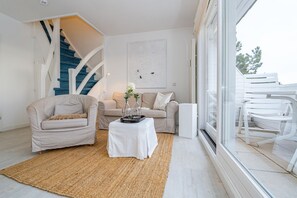 Unclassified image, 2 of 21, button - Traumblick App. 4 - Apartment Traumblick for max. 4 persons - with sea view (Sylt-Ost)