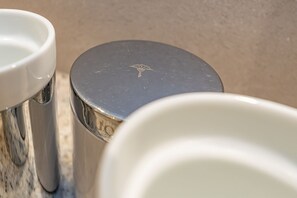 Imagen sin descripción, 3 de 29, botón